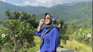 Potret Dina Mariana semasa hidup. Dia meninggal di usia 56 tahun.