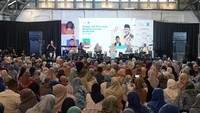 Salah satu talkshow di Puncak TPN XI dengan pembicara Iwan Syahrir (Dirjen PAUD, Dasmen), Dewi Sandra (BA Wardah & Public Figure), Danang Hidayatullah (Ketua Ikatan Guru Indonesia), dan Inge Regitta (Guru Influencer) Foto: (Dokumentasi Yayasan Guru Belajar)