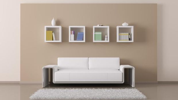 Sofa Putih dan Rak Gantung
