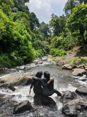 Ini Hidden Gem Lembang, Cantik Banget tapi Sepi
