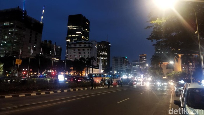 Aksi reuni 411 telah selesai, Jalan Medan Merdeka Barat kembali normal.