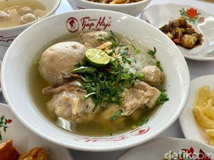 Bakso Tjap Haji : Mencicipi Bakso Viral di Bandung yang Ada Sejak 1996
