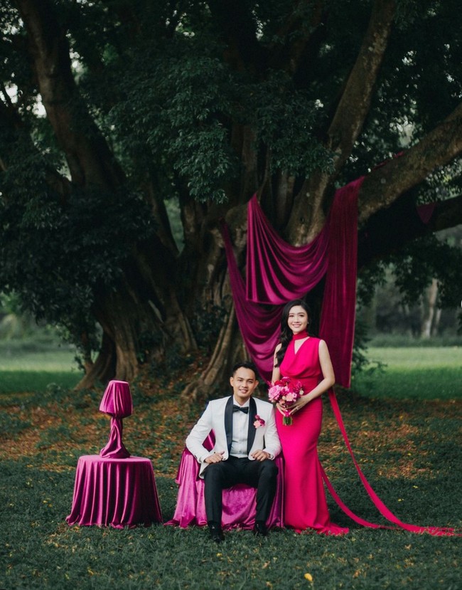 Setelah tiba-tiba mengumumkan lamarannya dengan pria bernama Drajat Djumantara, Febby kini terlihat membombardir akun Instagramnya dengan foto-foto prewedding bersama calon suami. Foto: Instagram/@febbyrastanty