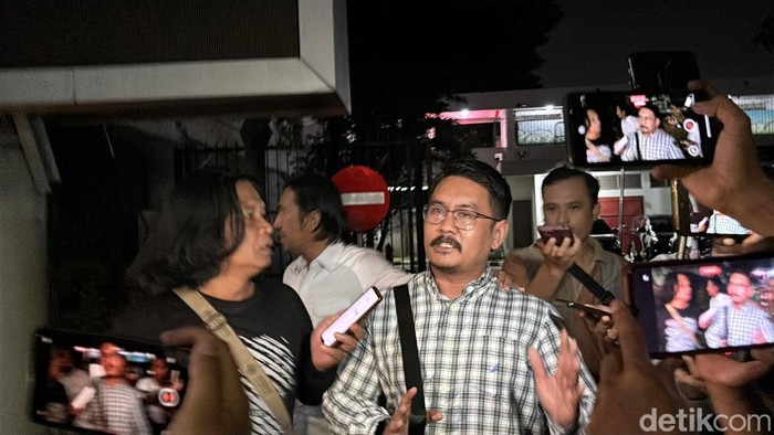 Filmon Lay, penasihat hukum Meirizka Widjaja, ibunda Ronald Tannur
