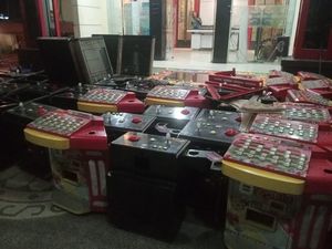Polisi Amankan 60 Mesin Judi dari Gudang di Hamparan Perak, Pemilik Diburu