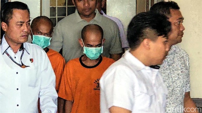 Gunawan Sadbor di Kantor Polisi