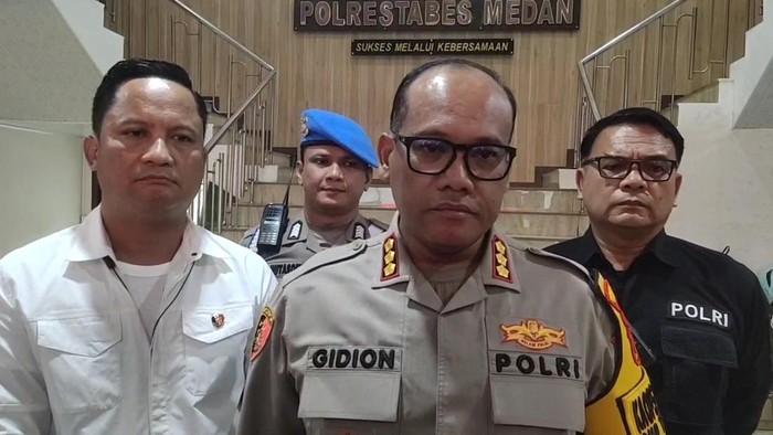 Kapolrestabes Medan Kombes Gidion saat konferensi pers. (Foto: Istimewa).
