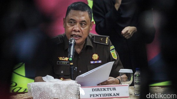 Kejagung Umumkan Ibu Ronald Tannur Tersangka Suap Hakim