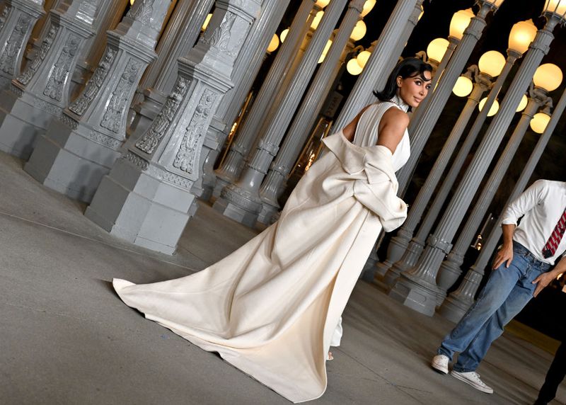 LOS ANGELES, CALIFORNIA - NOVEMBER 02: Kim Kardashian attends the 2024 LACMA Art+Film Gala at Los Angeles County Museum of Art on November 02, 2024 in Los Angeles, California. (Photo by Axelle/Bauer-Griffin/FilmMagic)