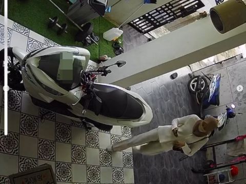 Kisah istri yang mengunggah suaminya selingkuh dengan wanita idaman lain (WIL) Kisah istri yang mengunggah suaminya selingkuh dengan wanita idaman lain (WIL). Kabar tersebut langsung viral di media sosial.