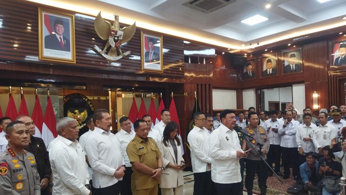 Konferensi pers di Kemenko Polkam (Kurniawan/detikcom)