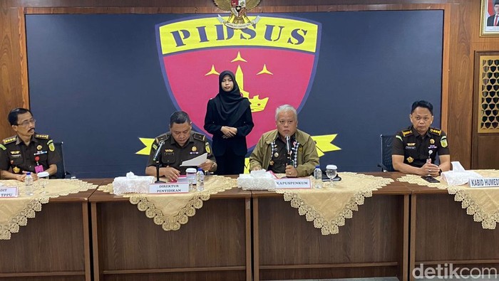 Konferensi pers Kejagung Senin (4/11/2024).