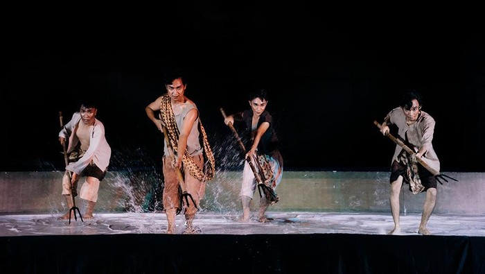 Sanggar Seni Pelita Budaya menggelar pertunjukan megah berlatar sejarah Kepulauan Bangka Belitung. Pertunjukan ini merupakan titik perjalanan kedua dari persembahan karya 10 besar sanggar program #GIK1Dekade.