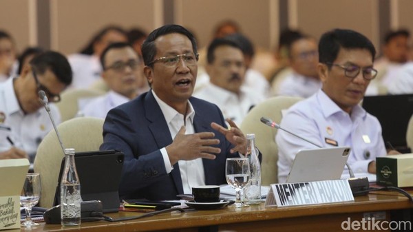 Menkum Targetkan Regulasi Pecahan Kemenkumham Rampung Juni 2025