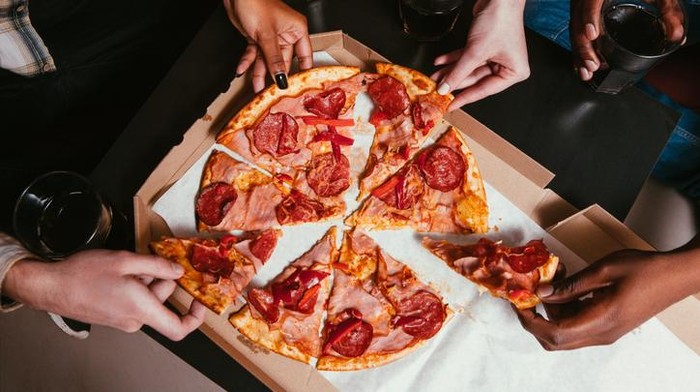 ilustrasi pizza