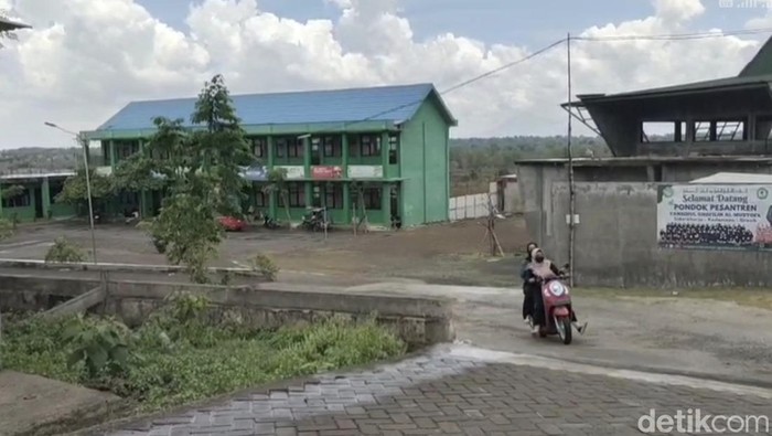 Ponpes Sidoraharjo Gresik