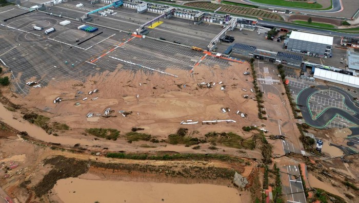 MotoGP - Valencia Grand Prix Cancelled - Circuit Ricardo Tormo, Valencia, Spain - November 4, 2024 A drone view shows damage to the entrance of the Circuit Ricardo Tormo after the Valencia Grand Prix was cancelled following heavy rains that caused floods REUTERS/Bruna Casas