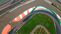 MotoGP dikabarkan menyiapkan rencana lain. Sirkuit Catalunya di Barcelona diusulkan menjadi lokasi pengganti.