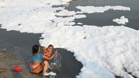 Sungai ini juga masih digunakan oleh warga untuk keperluan sehari-hari.  