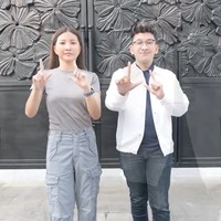 Sarwendah dan Ruben Onsu telah resmi bercerai pada 24 September lalu. Keduanya memilih bercerai setelah menjalani bahtera rumah tangga selama 11 tahun. Meski kini sudah bercerai namun Sarwendah dan Ruben masih terlihat kompak. Foto: TikTok/@Sarwendahofficial/@rubenonsuofficial