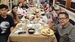 Seru! Aksi Denny Caknan Goreng Ikan Kali dan Makan di Rumah Soimah
