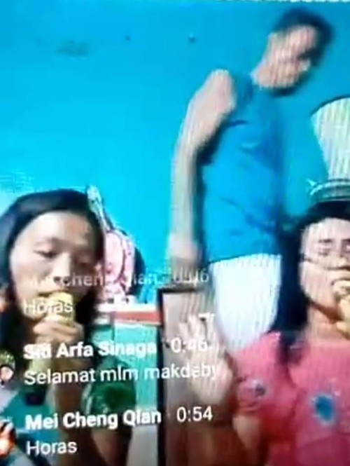 Tangkapan layar pria di Sergai Tikam Istri saat live Facebook. (Istimewa)