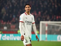 Rombak Lini Tengah, Man City Incar Tijjani Reijnders