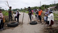 Morales telah bersembunyi di daerah pedesaan Chapare, di Bolivia tengah, sejak laporan tentang kemungkinan surat perintah penangkapannya muncul.