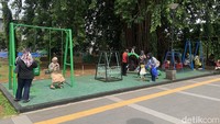 Masyarakat diimbau untuk menjaga area rerumputan demi kelestarian lingkungan.  