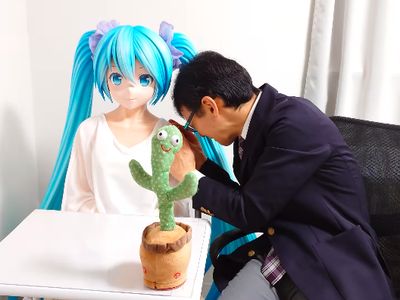 Potret PNS Jepang Menikah dengan Boneka, Rayakan Hari Jadi ke-6