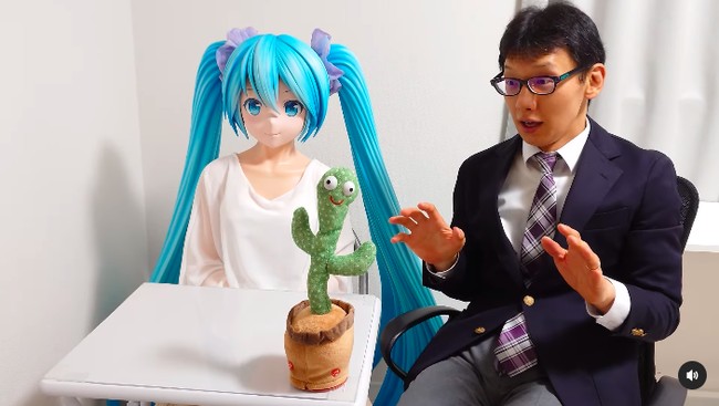 Baru-baru ini Akihido mengungkap potret terbaru rumah tangga mereka. Dikatakan jika usia pernikahan keduanya sudah memasuki tahun ke-6. Ia pun membuat sebuah perayaan. “Aku sangat suka Miku. Selamat hari jadi e-6,” tulinsya.Foto: Instagram Akihido Kondo