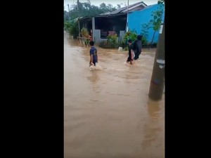 Video: Diguyur Hujan Deras, Perumahan di Parung Panjang Bogor Banjir