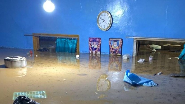 Banjir Rendam Rumah Warga di Kampung Cikupa dan Muara Bandung