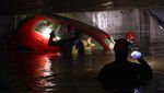Basement di Valencia Jadi Lautan Akibat Banjir Bandang