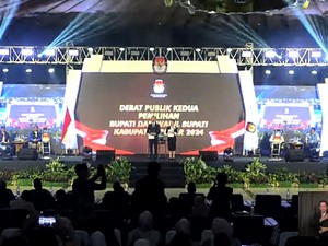Paslon Bawa Contekan Berujung Debat Pilbup Blitar Dihentikan