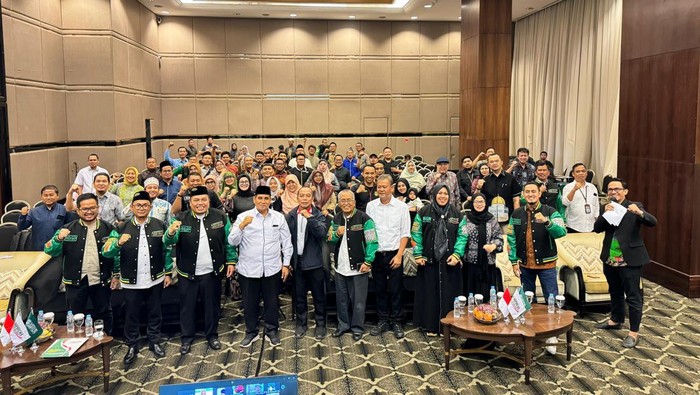Dialog interaktif dan rapat anggota AMPHURI, Selasa (5/11/2024).