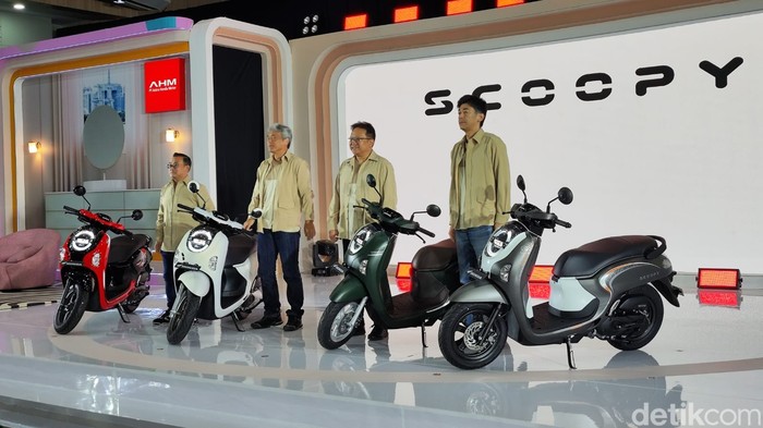 Honda Scoopy 2024