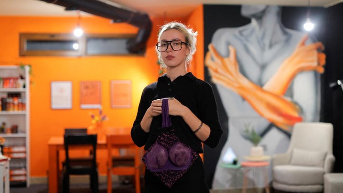 Women donate their bras in the city center as part of Ermira Murati's campaign to raise awareness for breast cancer checks in Pristina, Kosovo October 12, 2024. REUTERS/Valdrin Xhemaj