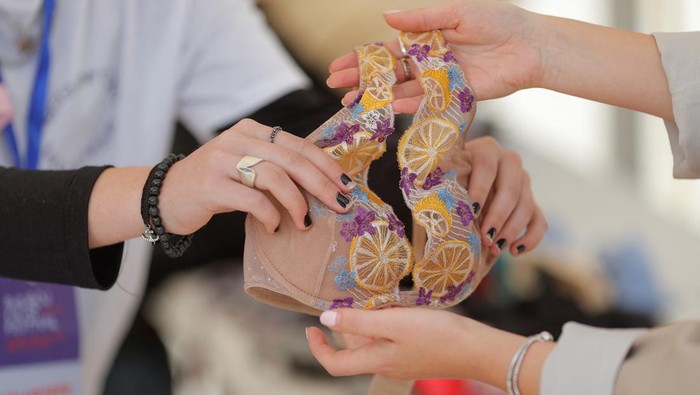 Women donate their bras in the city center as part of Ermira Murati's campaign to raise awareness for breast cancer checks in Pristina, Kosovo October 12, 2024. REUTERS/Valdrin Xhemaj
