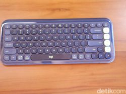 Unboxing Logitech Pop Icon, Punya Tampilan Bergaya