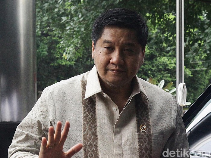 Menteri Perumahan dan Kawasan Permukiman (PKP) Maruarar Sirait.