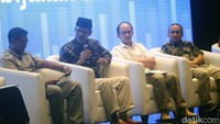 Rancangan Peraturan Menteri Kesehatan (RPMK) sebagai aturan pelaksana dari Peraturan Pemerintah (PP) Nomor 28/2024 tentang Kesehatan dikritik pengusaha. Aturan itu disebut menimbulkan keresahan di kalangan Industri.  