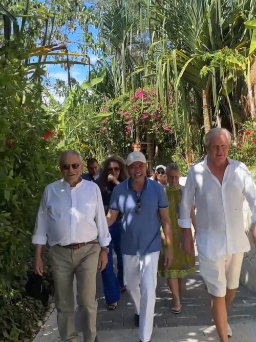 Momen Viktor Laiskodat bersama Presiden Timor Leste, Jose Ramos Horta, liburan di Nihi Sumba, Kabupaten Sumba Barat, NTT. (Tangkapan layar).