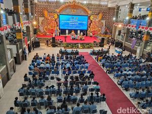 Mahasiswa Undiksha Antusias Ikuti Uji Publik Paslon Mulia-PAS