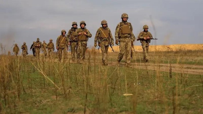 New recruits of the 126th Territorial Defence Brigade of the Ukrainian Armed Forces attend a military exercise at a training ground, amid Russias attack on Ukraine, in an undisclosed location in southern Ukraine October 29, 2024. (Reuters)