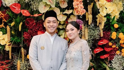 7 Foto Pertunangan Rasyid Rajasa & Cucu Jusuf Kalla, Digelar Intimate