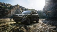 Autocar melaporkan bahwa Toyota Urban Cruiser akan diproduksi bersama Suzuki e Vitara di India. Mobil ini akan memulai debut di pameran Brussels Motor Show 2025, di Belgia, pada 10-19 Januari 2025. Foto: Dok. Suzuki