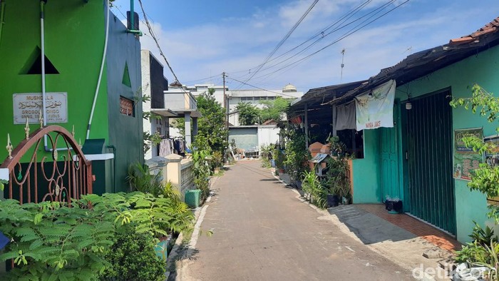Penampakan rumah BI, tukang ojek yang ditangkap Densus 88 di Gribig, Kudus, Selasa (5/11/2024).