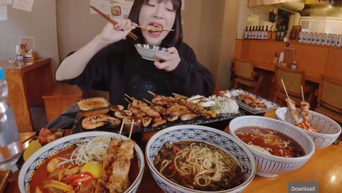 Jago Makan Banyak, Ini 5 Rahasia YouTuber Mukbang