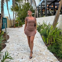 Ana Nello mengaku ikut mengumpulkan dana agar Donald Trump kembali terpilih sebagai Presiden AS. Wanita 28 tahun itu pun melakukannya lewat ‘bidang’ yang dikuasai yakni OnlyFans.  “Aku ingin mendukung Trump dengan cara yang aku bisa artinya  menggunakan OnlyFans-ku,” katanya dilansir Needtoknow.  